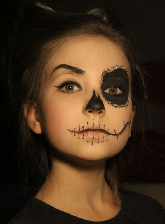 Skeleton Face Paint. Are you looking for a last-minute simple Halloween makeup for kids - boys and girls? We've got plenty of easy, cute, and adorably scary Halloween face painting ideas for you! Read on to know more!