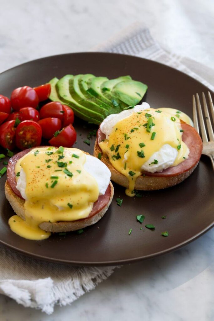 Eggs Benedict. Quick and healthy breakfast recipes - easy and incredibly delicious meals for busy mornings! Find easy to cook omelette, cheesy burrito, breakfast sandwiches, some sweets like smoothies, parfaits, pancakes, and more!