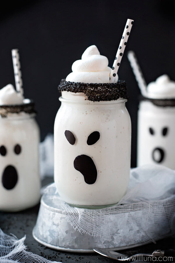 Boo-nilla Ghost Milkshakes