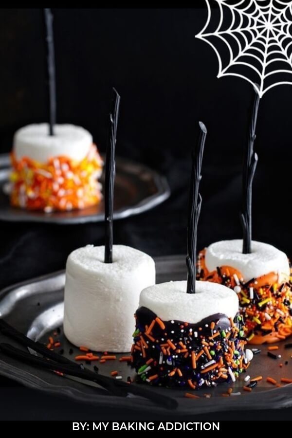 Halloween food ideas for kids. Find Halloween cookies, brownies, cakes, drinks, and more treats that are guaranteed to impress your kids and adults alike!