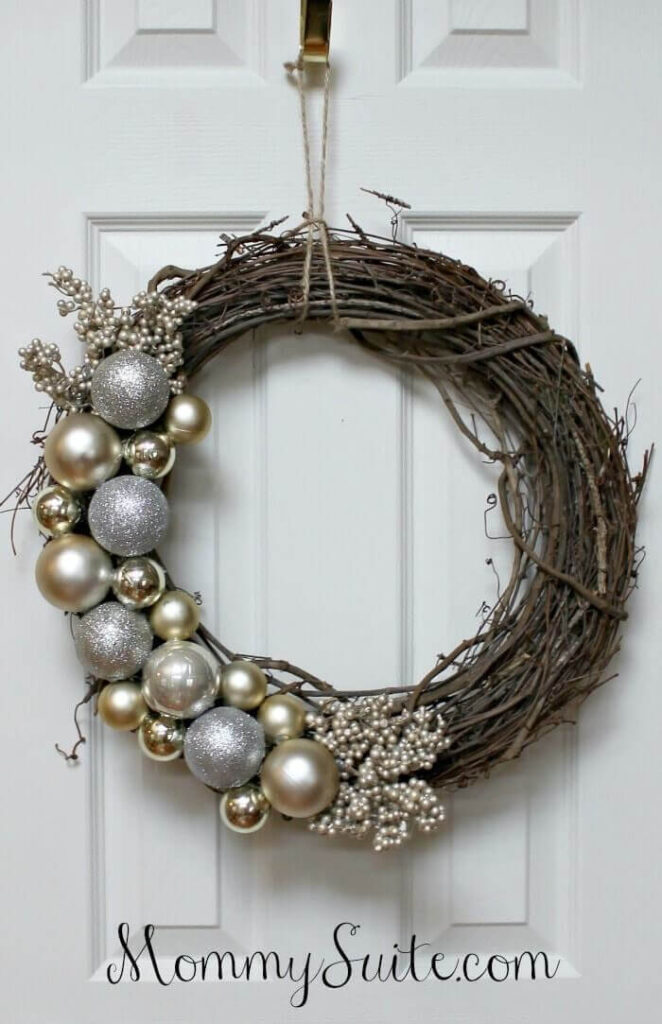 Grapevine Wreath with Ornaments