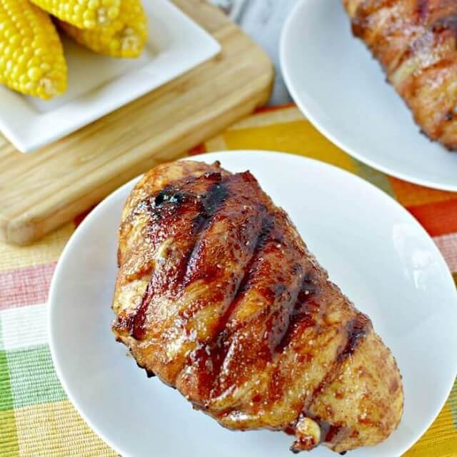 Level up your summer fun with some of the best BBQ and grilling recipes of all time! If you're looking for some easy + healthy BBQ recipes, grilled chicken or meat for a crowd, we've got you covered. Check out our over +25 summer BBQ recipes for you to try!