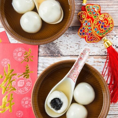 These simple Chinese New Year desserts are perfect for ringing in the new year, but they're also tasty any time of year. Check them out now!