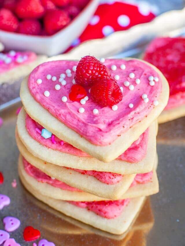 Valentine’s Day Heart Sugar Cookies