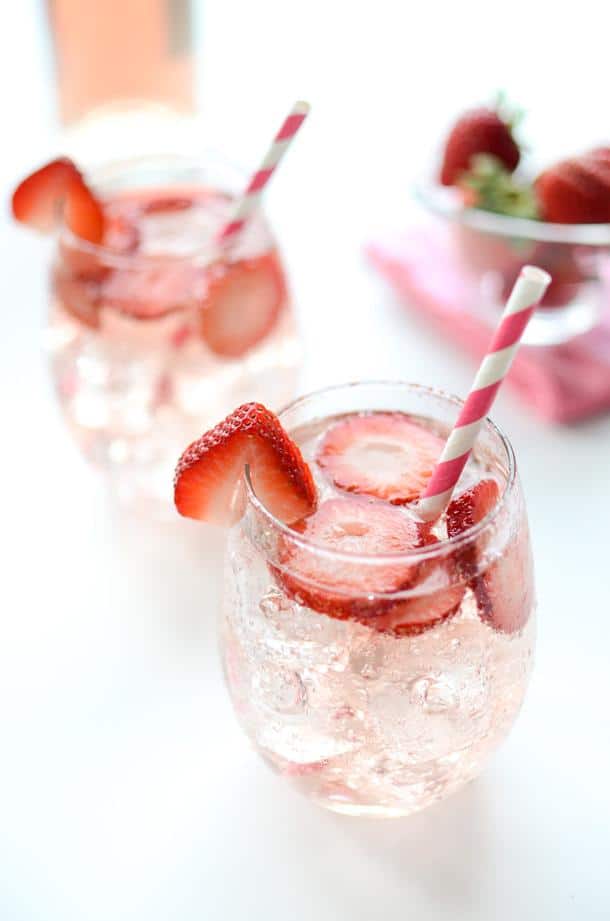 Looking for a few simple and classic Valentine's Day Cocktails to get the party started? We've compiled a list of the greatest pink and red drinks that are sure to wow your friends and family!