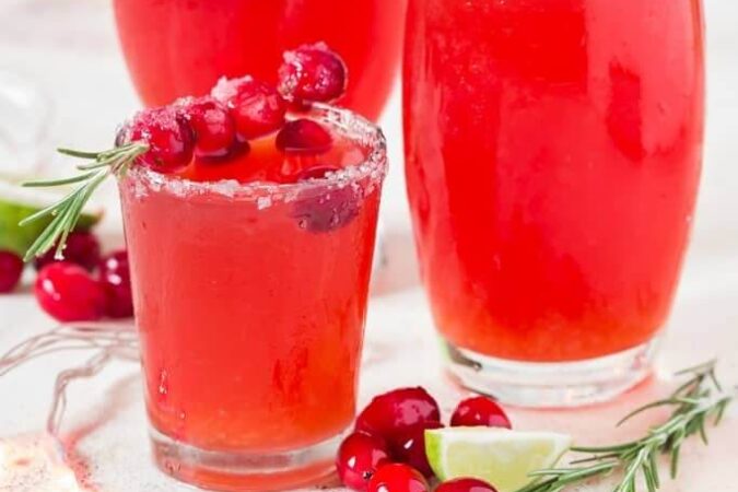 Looking for a few simple and classic Valentine's Day Cocktails to get the party started? We've compiled a list of the greatest pink and red drinks that are sure to wow your friends and family!