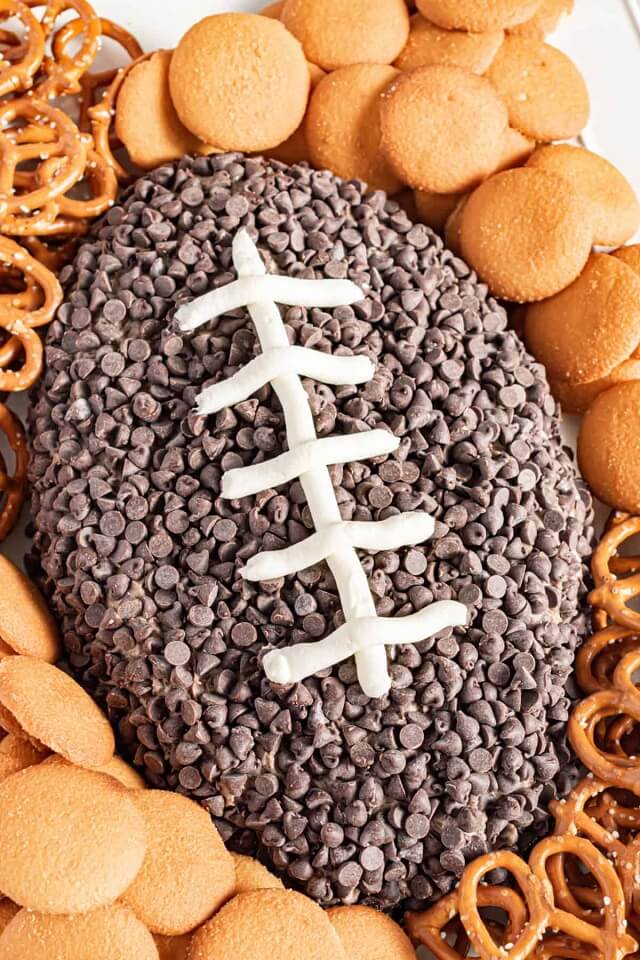 You can make just about anything into a football with these simple Super Bowl desserts. What could be more fun than that? Read on to find out!