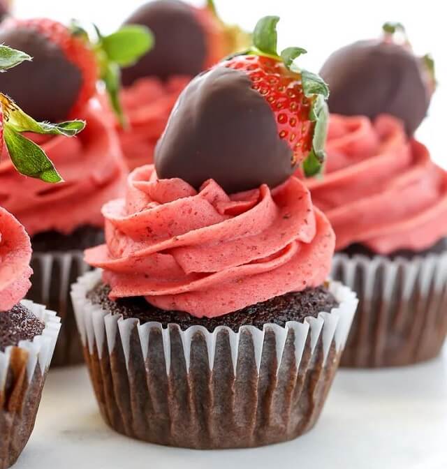 These dessert ideas for Mother's Day will satisfy your Mom's sweet tooth! We've got strawberry shortcakes, chocolate cupcakes, meringue stacks, and more recipes for all of Mom's favorites!
