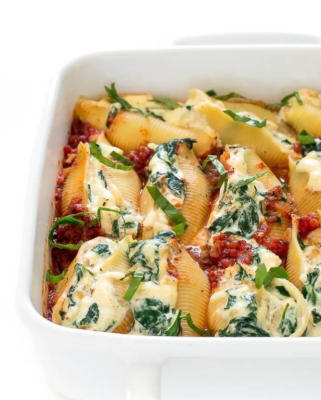 Spinach and Ricotta Stuffed Shells: Looking for mouthwatering Easter delights that are completely vegetarian? You're in for a treat! Check out our fantastic collection of Easter vegetarian recipes that'll satisfy all taste buds. Get ready to indulge in deliciousness! #EasterVeggieFeast #EasterVegetarian