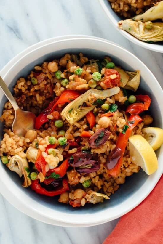 Vegetable Paella: Looking for mouthwatering Easter delights that are completely vegetarian? You're in for a treat! Check out our fantastic collection of Easter vegetarian recipes that'll satisfy all taste buds. Get ready to indulge in deliciousness! #EasterVeggieFeast #EasterVegetarian