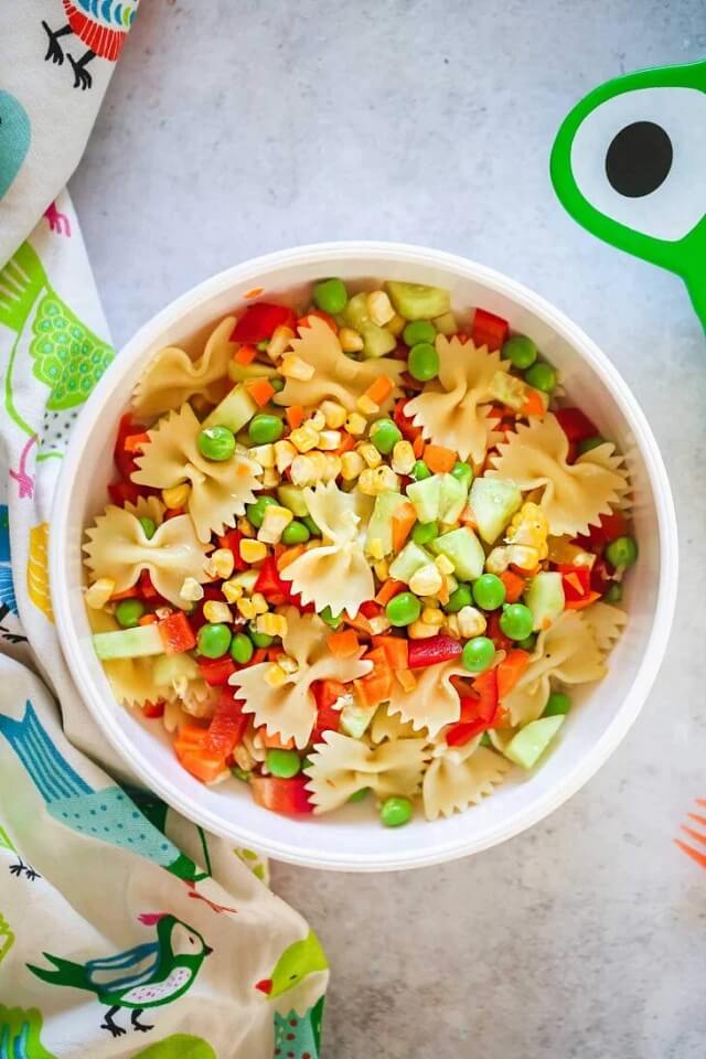 Discover wholesome and healthy lunch ideas for kids at home or at school. Check out our healthy recipe collection!#HealthyKidsLunches #HappyEating